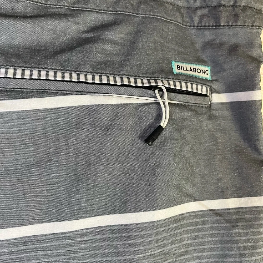 Billabong Lo Tides Spinner Board‎ Shorts  Size 36